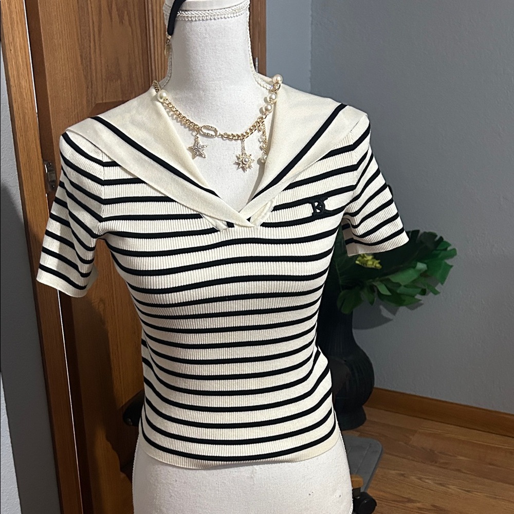 Nautical Black and White Striped Women's top, sz S